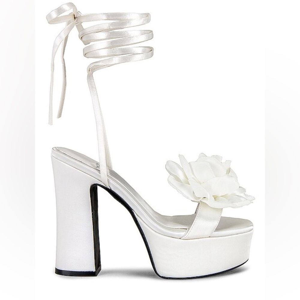 Jeffrey Campbell Blossoming Platform Sandal |White Satin Size 8.5 new never worn